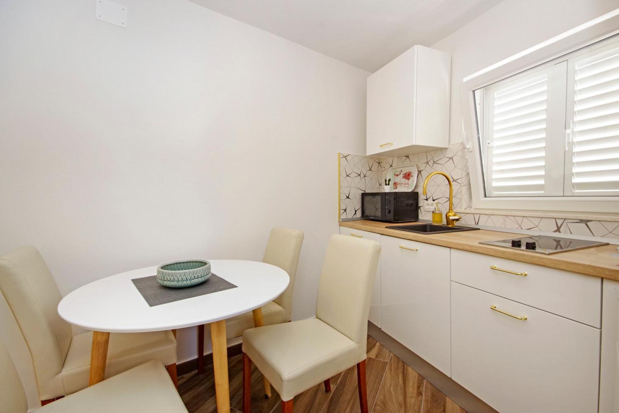 Apartments Roma Башка-Вода Экстерьер фото