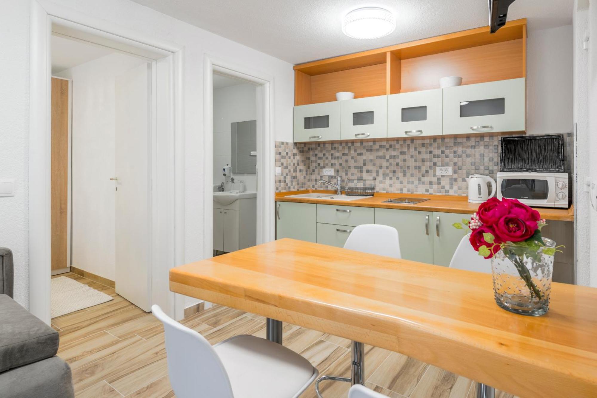 Apartments Roma Башка-Вода Экстерьер фото