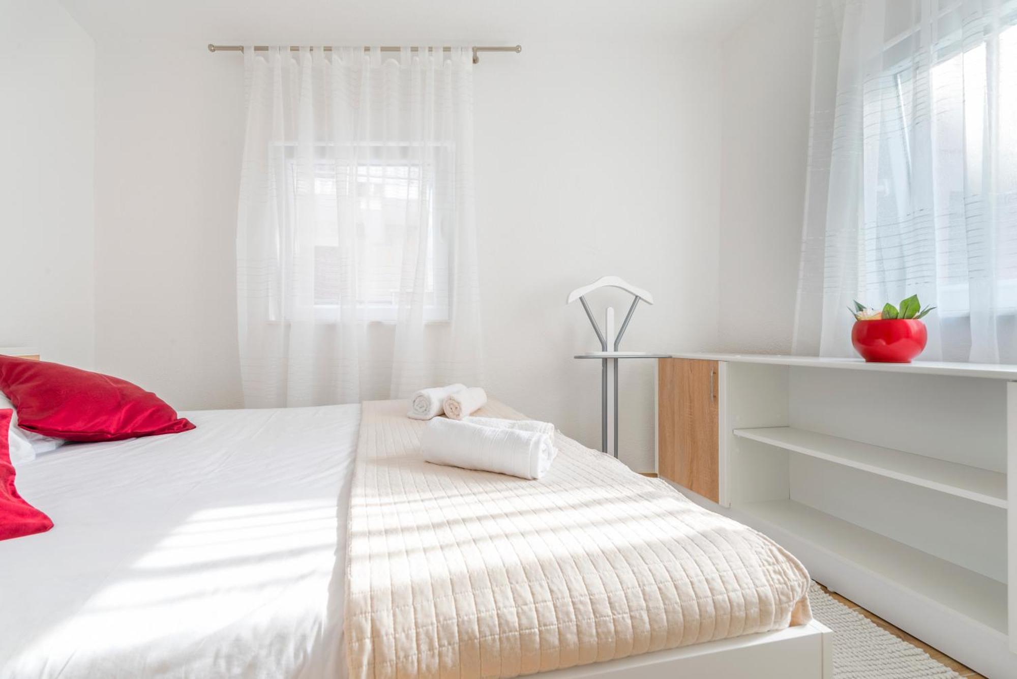 Apartments Roma Башка-Вода Экстерьер фото