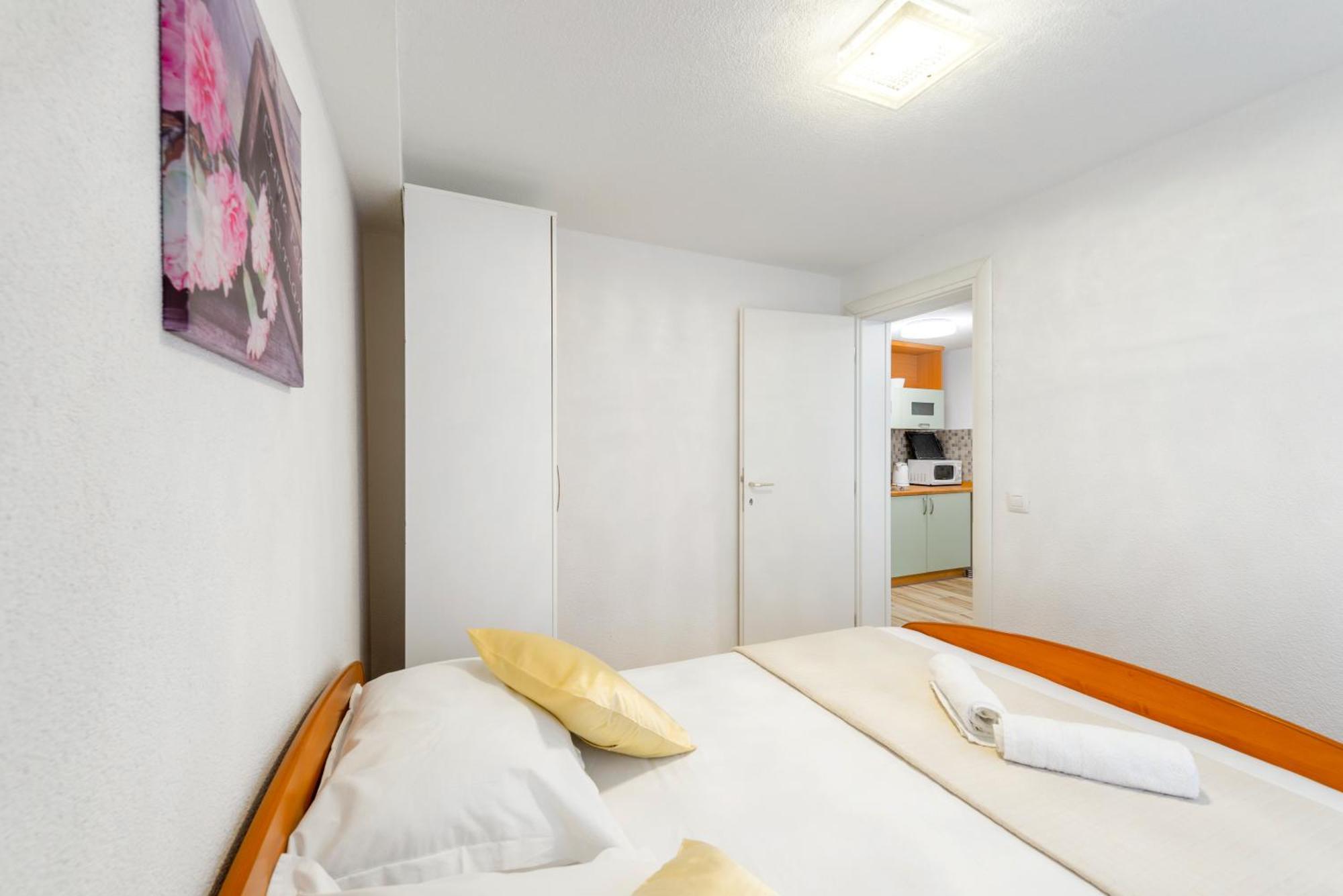 Apartments Roma Башка-Вода Экстерьер фото