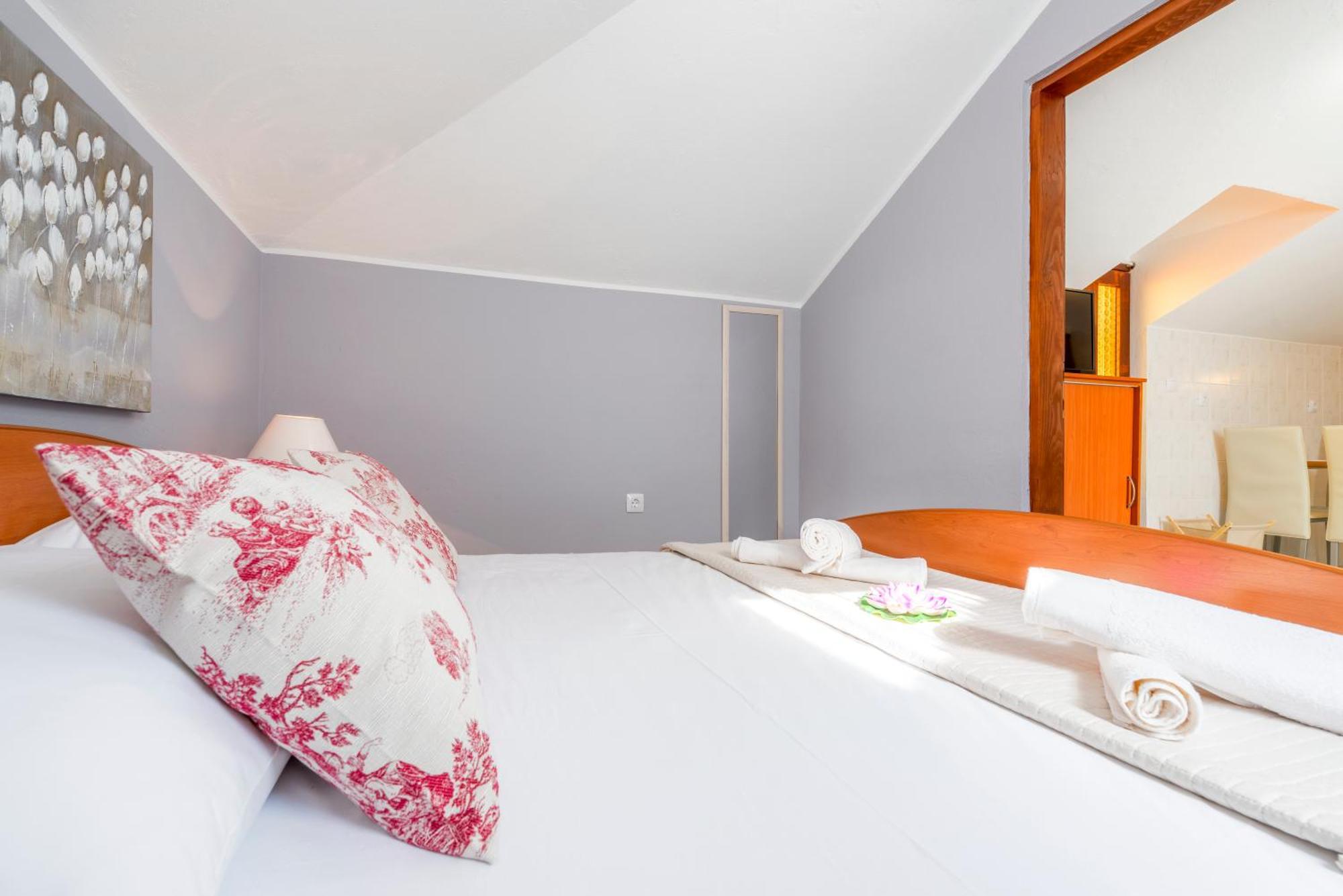 Apartments Roma Башка-Вода Экстерьер фото