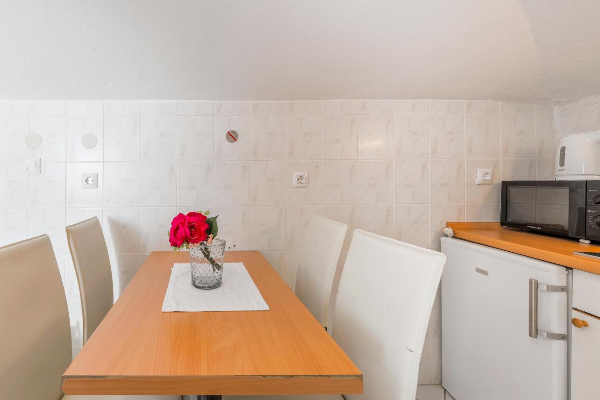 Apartments Roma Башка-Вода Экстерьер фото